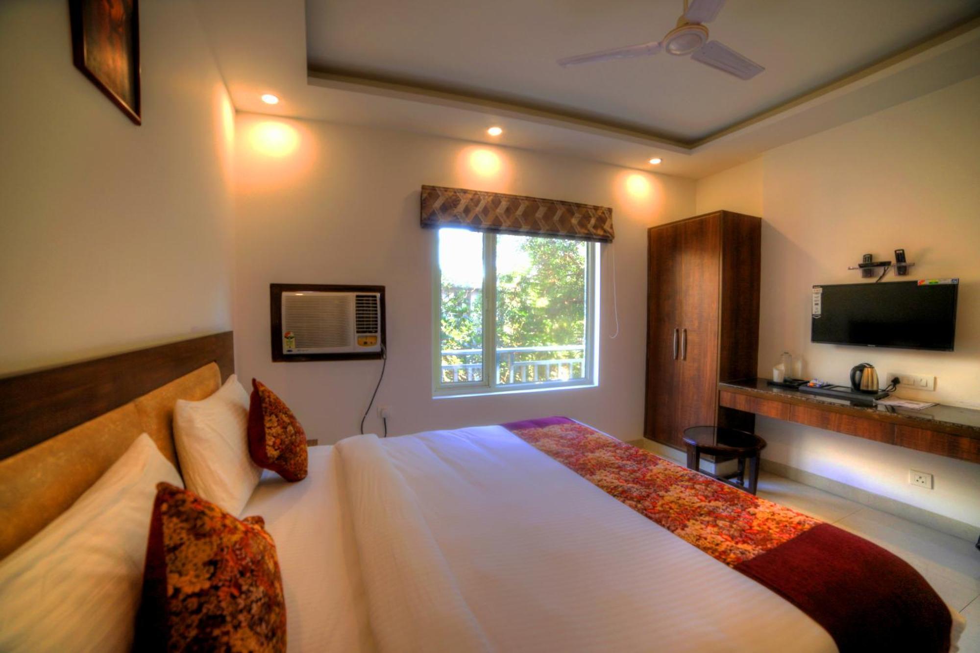 Hotel Chanakya Inn ニューデリー エクステリア 写真