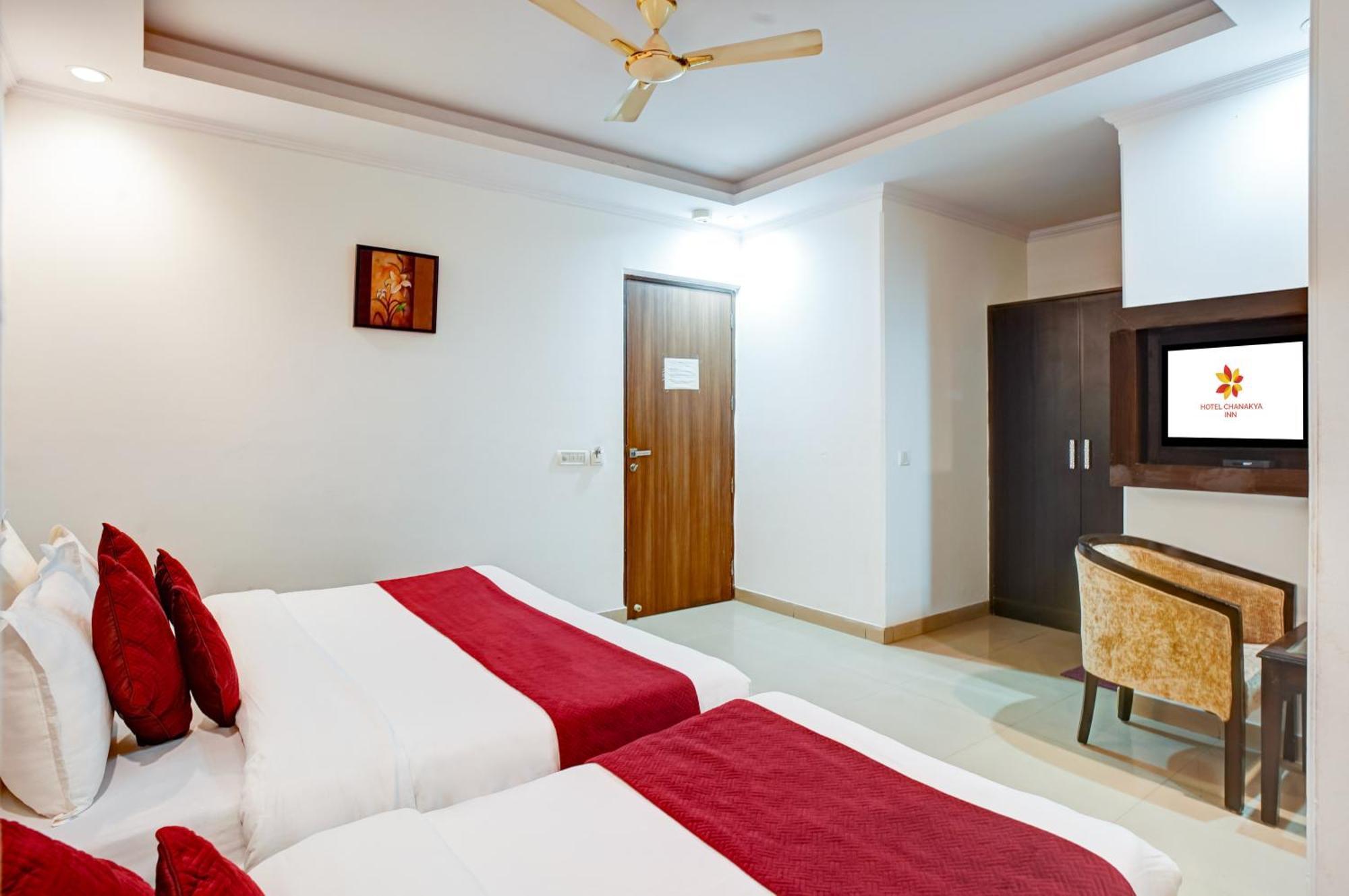 Hotel Chanakya Inn ニューデリー エクステリア 写真